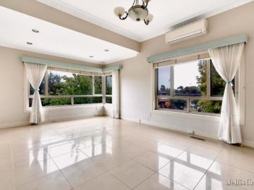 30 Lothair Street, Pascoe Vale South, Melbourne