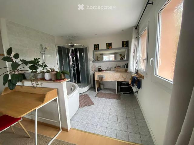30 m²