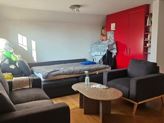 30 m²