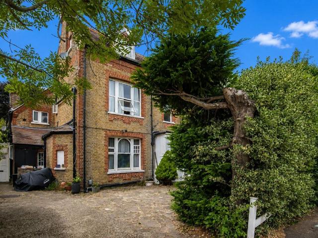 30 Malbrook Road, London SW15, Studio to rent, £950 pcm | PrimeLocation