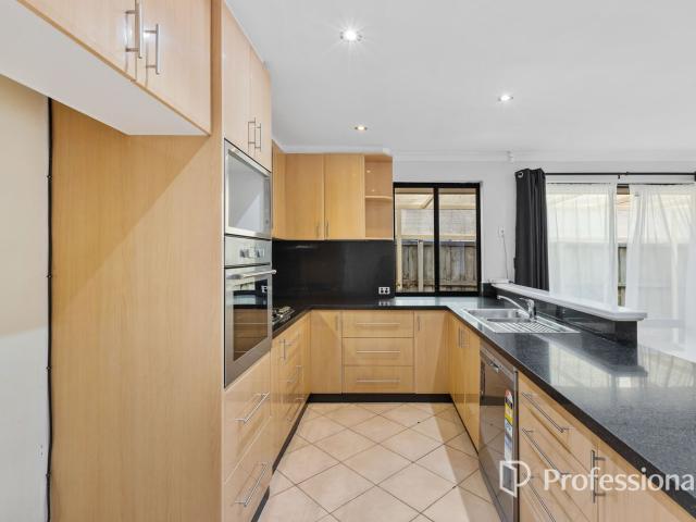 30 Marsala WayEllenbrook WA 6069, Australia