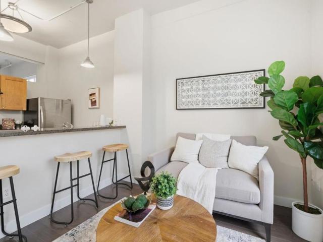30 Mason Street 502
