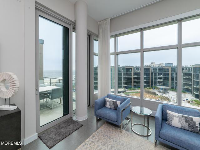 30 Melrose Terrace Unit 609