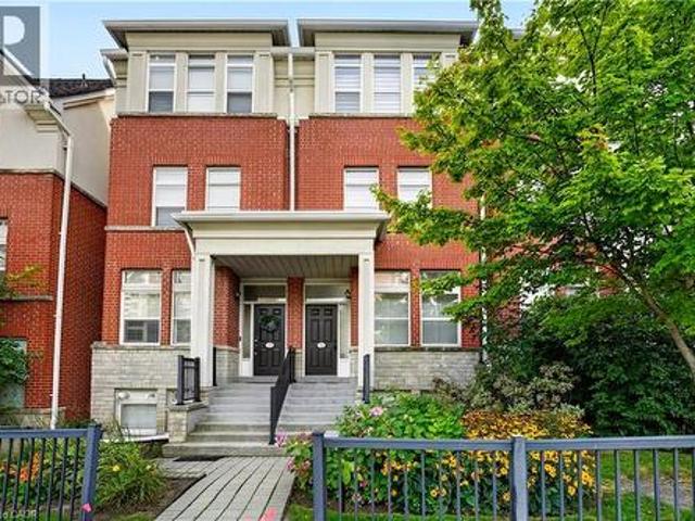 30 Michael Power Place, Greater Toronto, ON, M9A 5G9 townhouse for sale | Listing ID 40857 | Royal LePage
