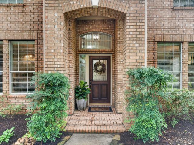 30 Murmuring Creek Place