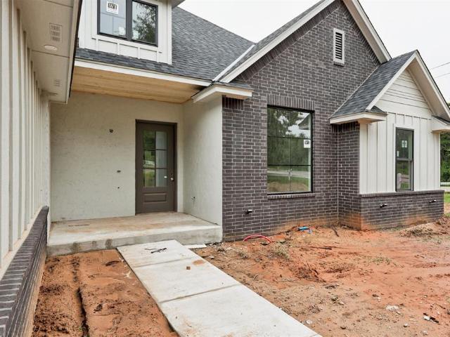 30 N Oaks Road