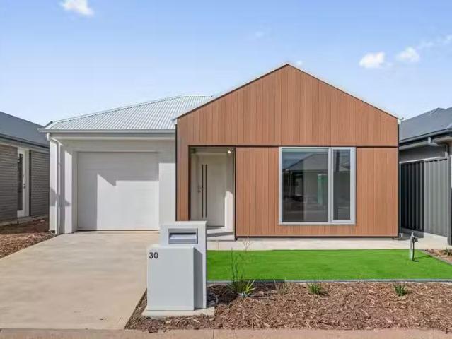 30 Noah Crescent, ANGLE VALE, SA 5117 House for Rent