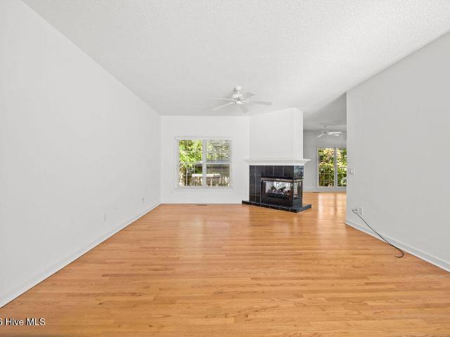 30 Oakmont Circle
