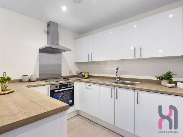 30 Oldfield Road, Salford M5, 1 bed flat to rent, £1,150 pcm | PrimeLocation