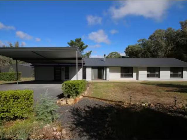 30 Ostini Lane, ORANGE House for rent Listed by Property Mana.