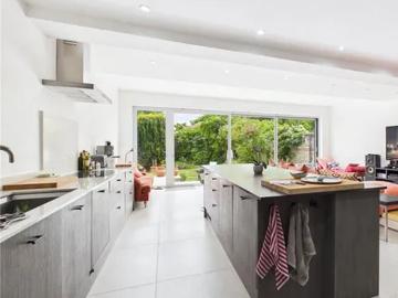 30 Pensford Avenue, London, TW9 4HP, United Kingdom | 5 bed house for rent #168128828 | Rentberry