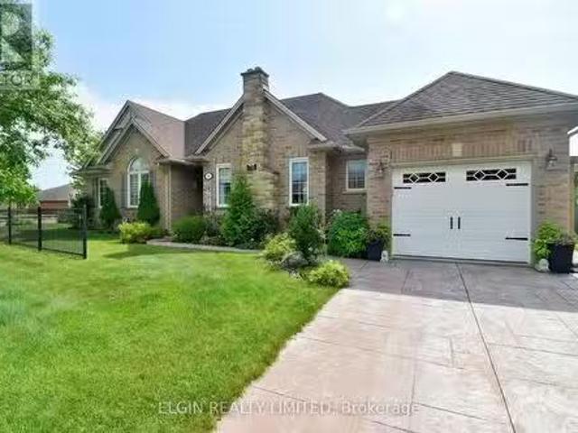 30 Peach Tree Boulevard, St. Thomas, ON, N5R 0B5 house for s.