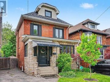 30 Province Street S, Hamilton, ON, L8K 2K6 house for sale | Listing ID X13159 | Royal LePage