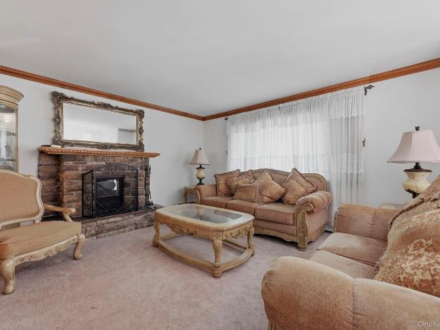 30 Raker Road