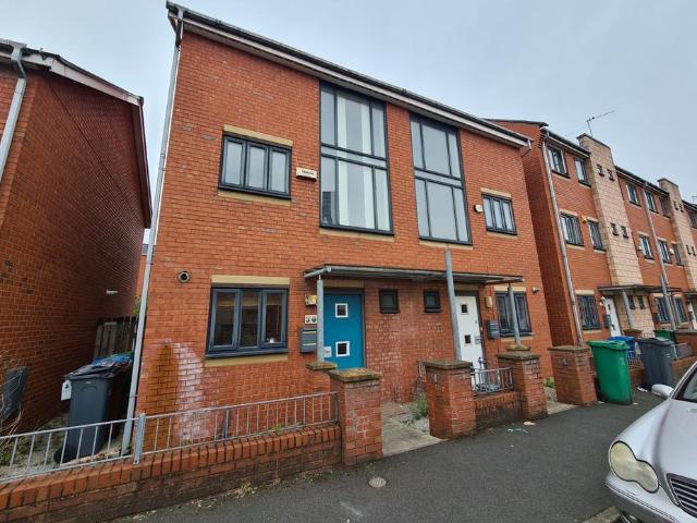 30 Reilly Street, Manchester, M15 5NB, United Kingdom | 3 bed townhouse for rent #127484254 | Rentberry