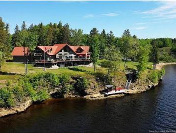 30 Rockcliff Blvd, Miramichi, NB, E1V 3C5 house for sale | Listing ID NB142280 | Royal LePage