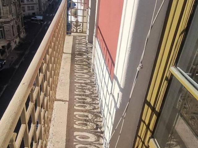 30 rue Renan 69007 LYON
