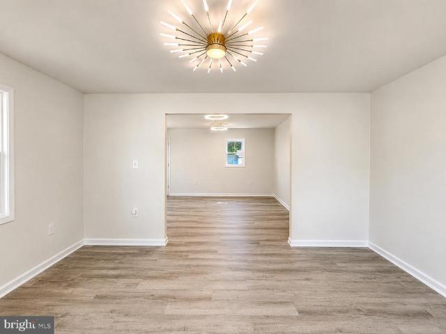 30 S Sport Hill Road