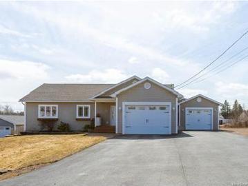 House for sale in Westmorland - Patio, Garden