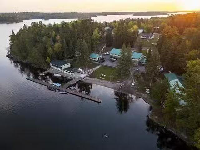30 Skyers Road, Sioux Narrows, ON, P0X 1N0 commercial for sa.