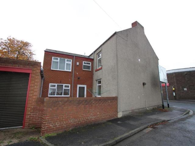 30 Sherburn Road, Gilesgate 4 bed private hall to rent £433 pcm £100 pw