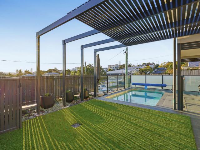 30A Ernest Street, CAMP HILL, QLD 4152
