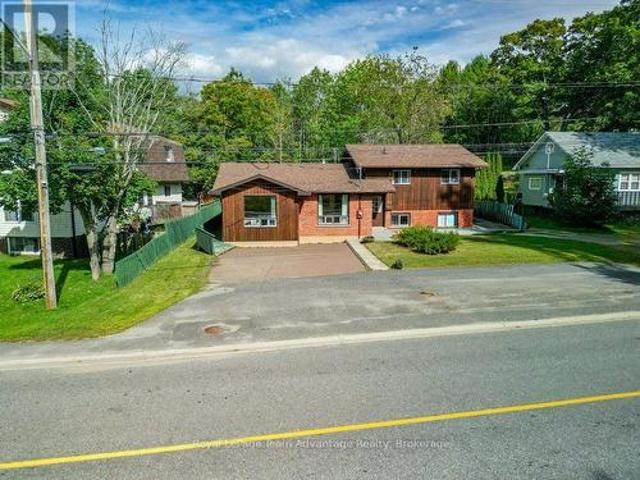 30A Forest Street, Parry Sound, ON, P2A 2P9 house for sale | Listing ID X13746 | Royal LePage