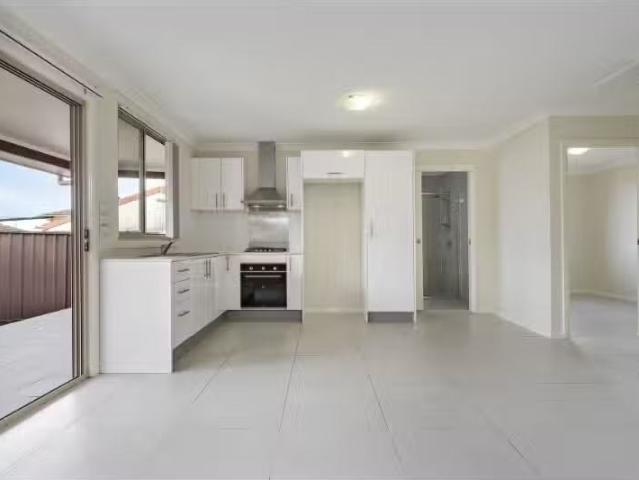 30A Pollack Street, Blacktown House for rent Listed by Olivia.