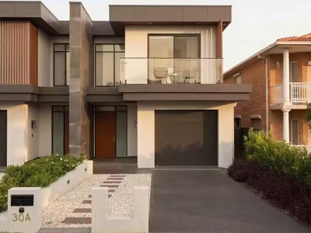 30A Waitara Parade, Hurstville Grove Townhouse for rent Liste.