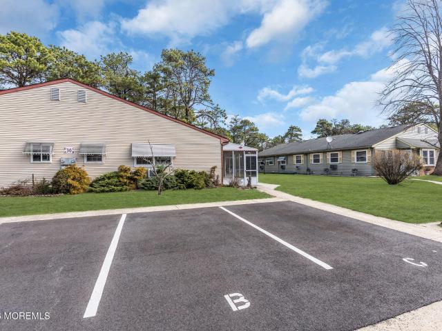 30D Easton Dr, Unit B, Whiting, NJ 08759 | MLS #22609