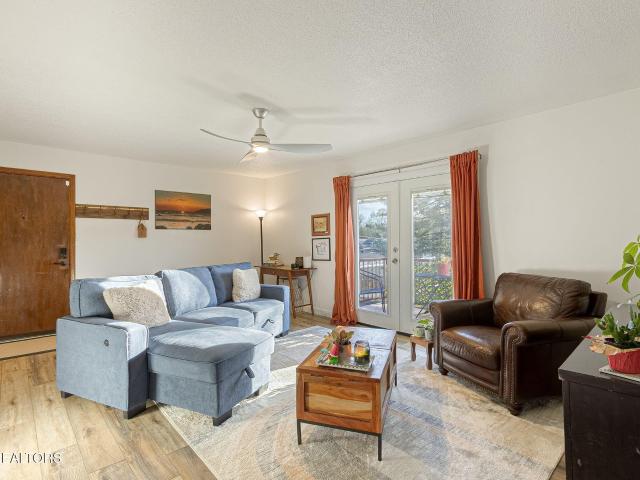 3104 N Broadway, Unit A5, Knoxville, TN 37917 | MLS #3159