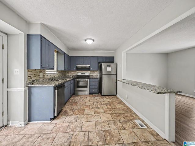 3105 Cobblestone Drive