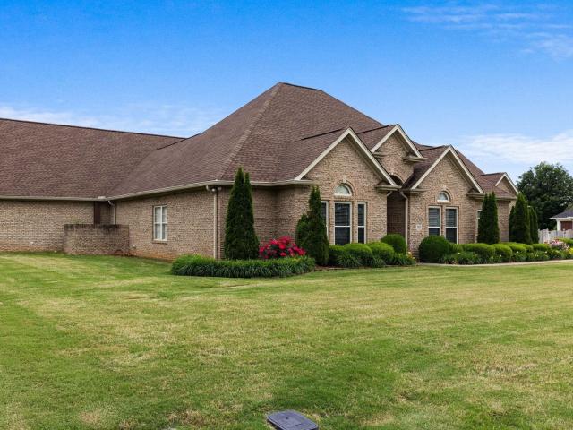 3105 W Mcguire Dr, Muscle Shoals, AL