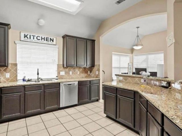 3106 Valley Court