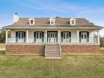 3109 Bayou Road