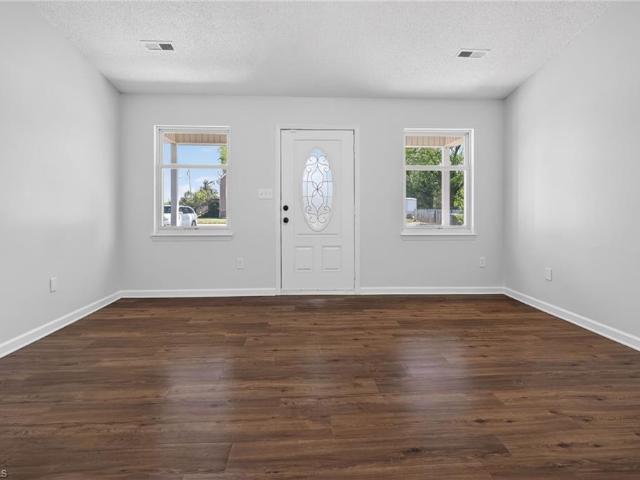 3109 Iris Place