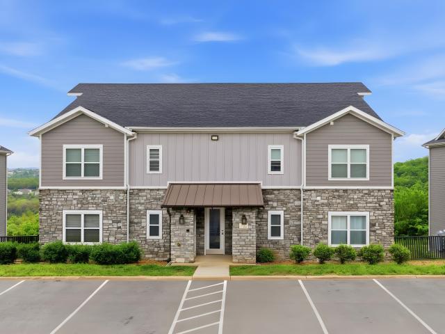 3109 S Vineyards Terrace # 3