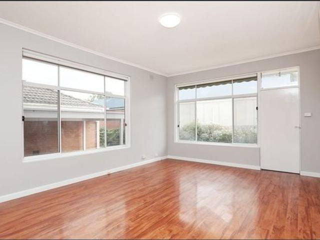 3/1004 Mt Alexander Road, Essendon