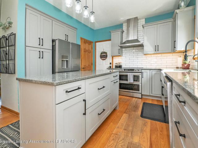 3100 E Grand River Road