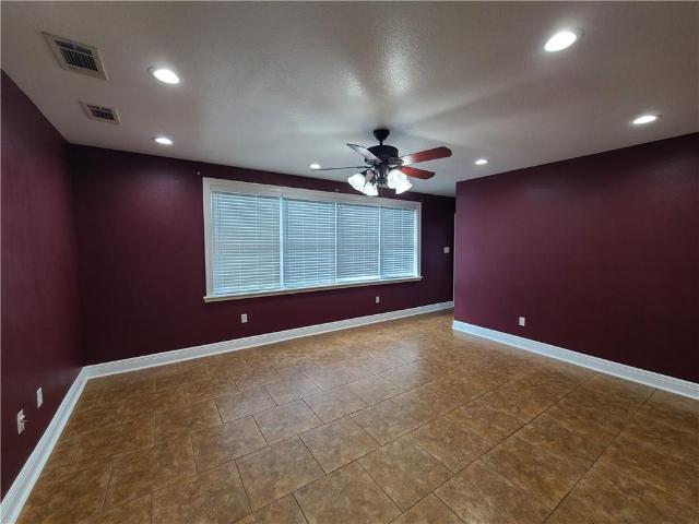 3100 Ivy Place