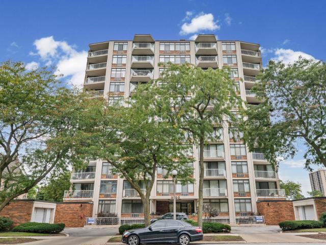 3100 S King Drive # 601