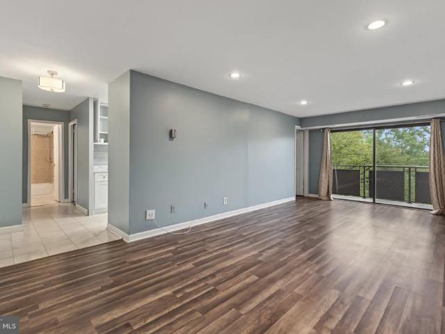 3100 S Manchester Street # 514
