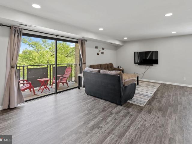 3100 S Manchester Street # 541