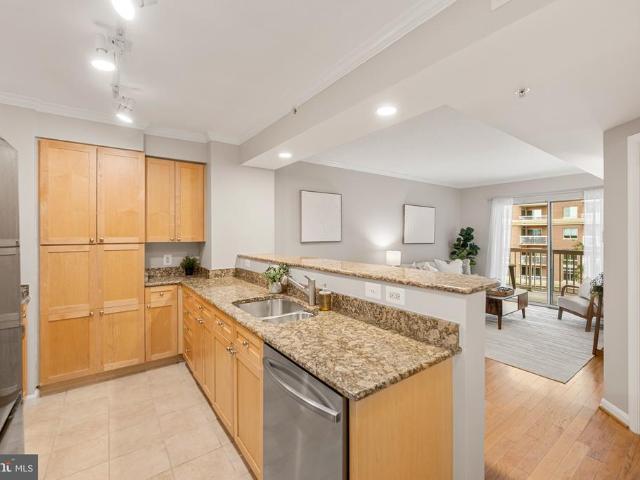 3101 N Hampton Drive N # 413