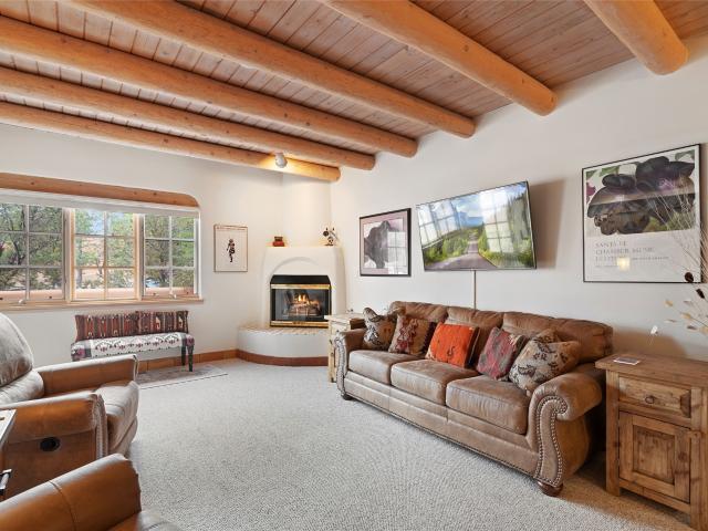 3101 Old Pecos Trail 101