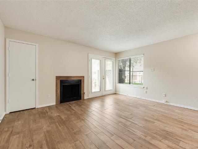 3101 Sondra Drive # 107