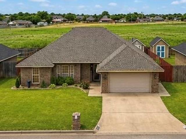 3101 White Tail Drive