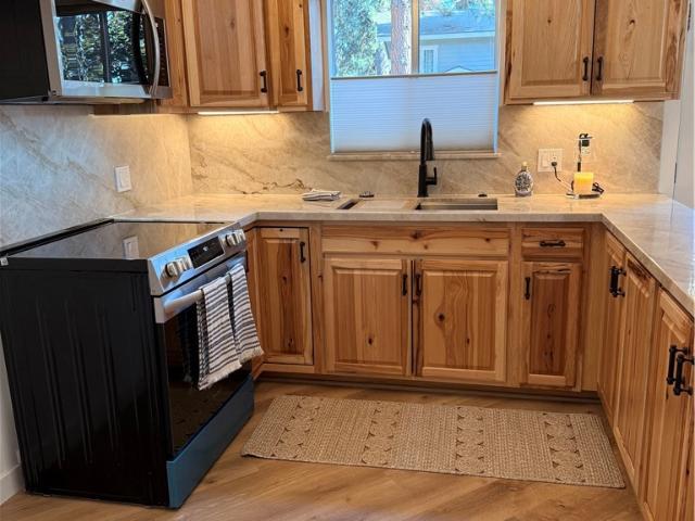 31024 Wild Oak