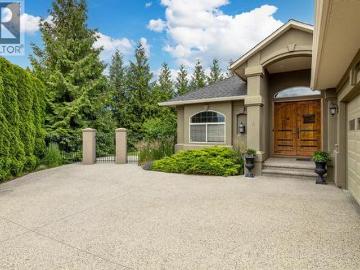 3103 Thacker Drive, West Kelowna, BC, V1Z 1X5 house for sale | Listing ID 10384 | Royal LePage
