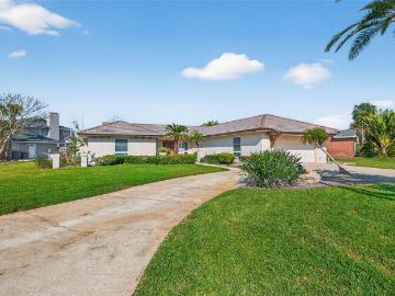 3103 Wedgewood Dr, Belleair Beach, FL 33786 | MLS #TB8493